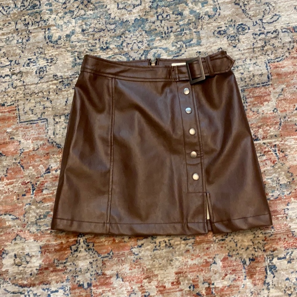 Boutique brown leather mini skirt! Never wore!